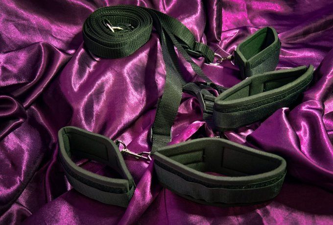 Sangle de soumission de lit standard (noir) - S&N