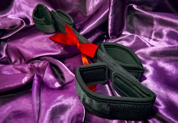 Barre d'épandage en nylon + attaches velcro - S&N